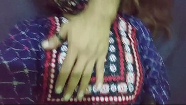 Pakistani Gorgeous Girl Want To Work